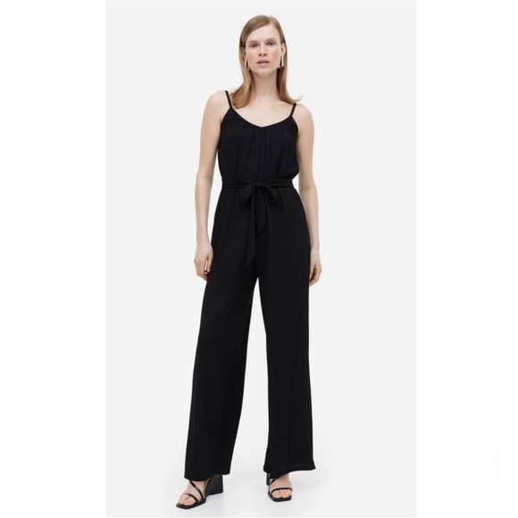 H&M Pants - NWT H&M Woven Gauze V-Neck Sleeveless Belted Wide Leg Jumpsuit Black 4XL